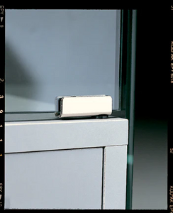 Premier 190F Small Countertop Display Case