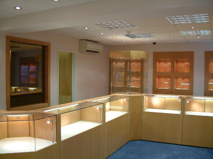 secure jewellery cabinets