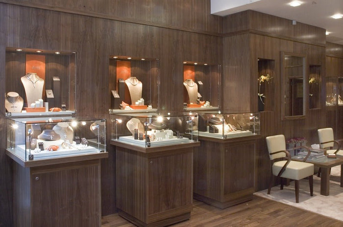 Top Tips for Arranging Jewellery in Glass Cabinets - Display Cabinets Direct