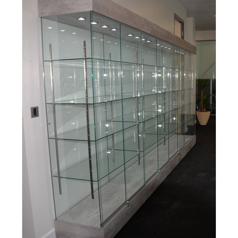 Craftsman 4m Wide Display Showcase Display Direct